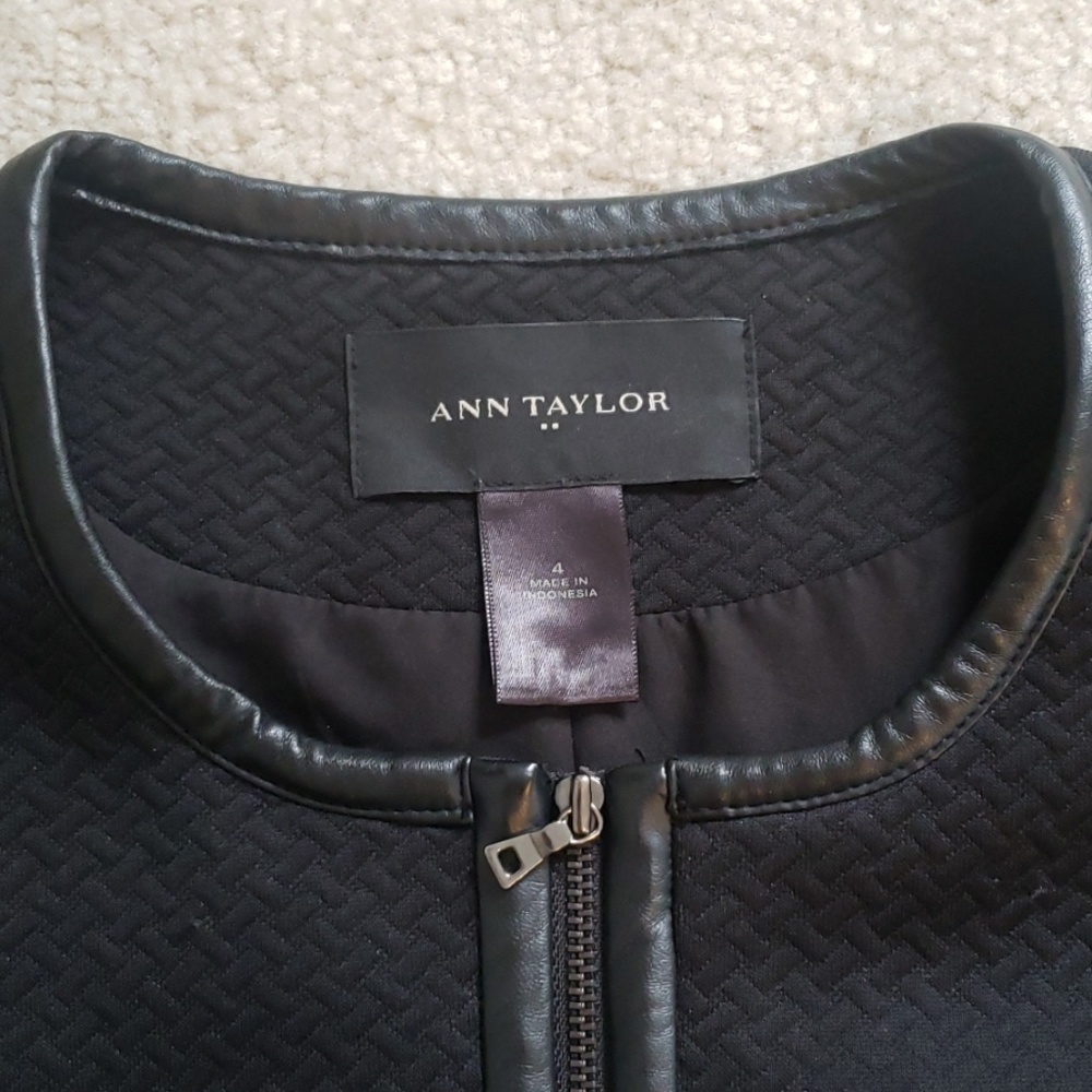 Jacket - Picture 3 of 3